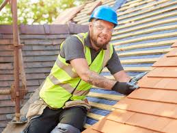 Best Roof Maintenance and Cleaning  in Manche North Shore, CA